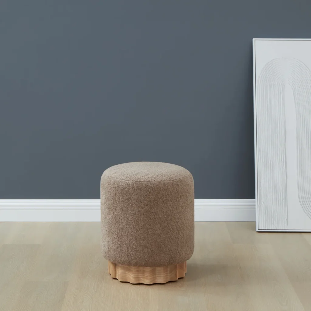Nikolas Round Boucle Ottoman