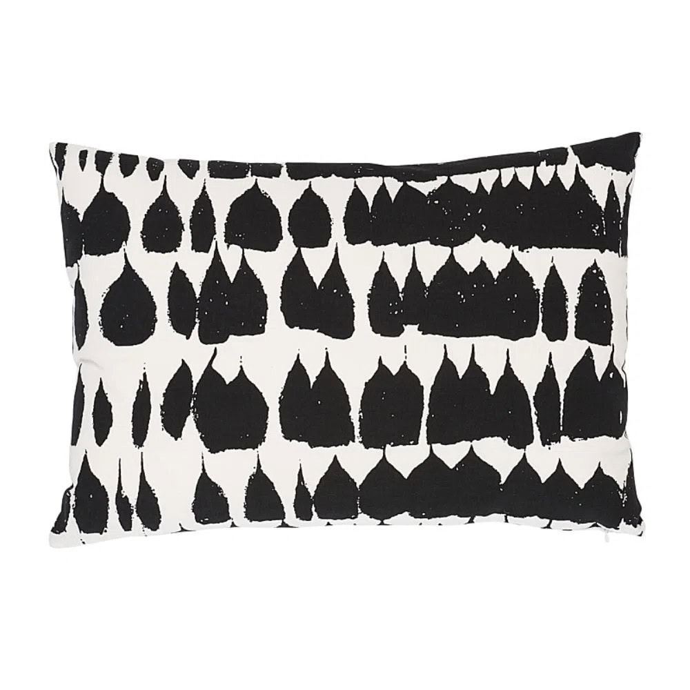 QUEEN OF SPAIN PILLOW
